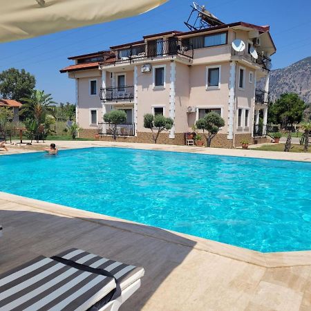 Oasis Apart Hotel Дальян Экстерьер фото
