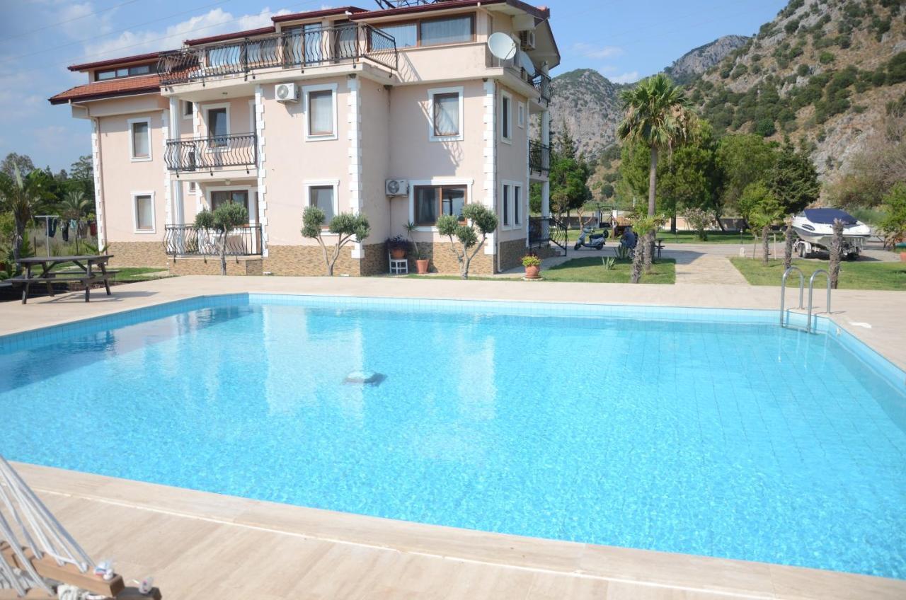 Oasis Apart Hotel Дальян Экстерьер фото
